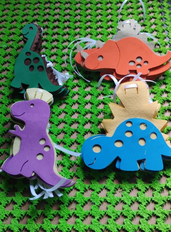 Gravata dino de feltro 20 unidade